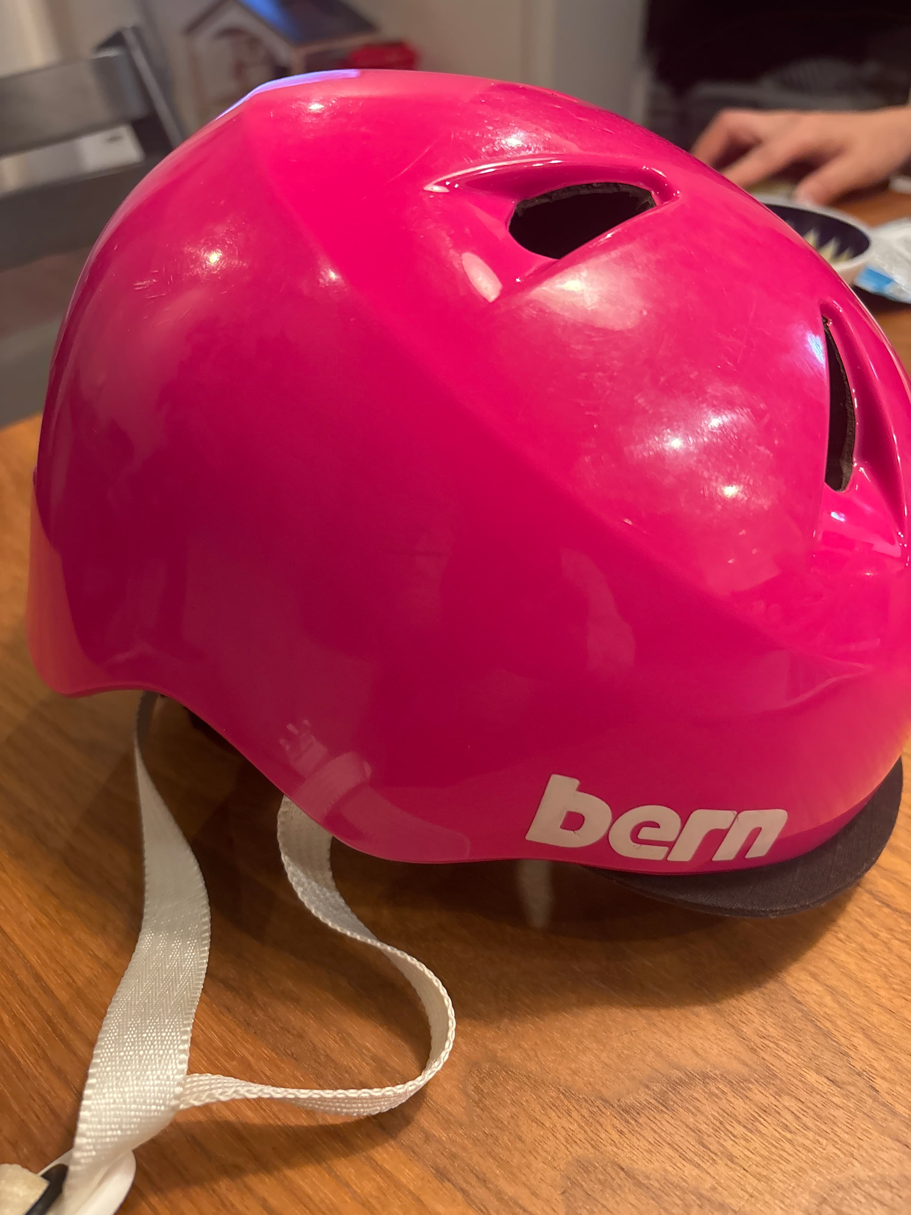 bern TIGRE 子供用ヘルメット XXS 47-51cm ピンク