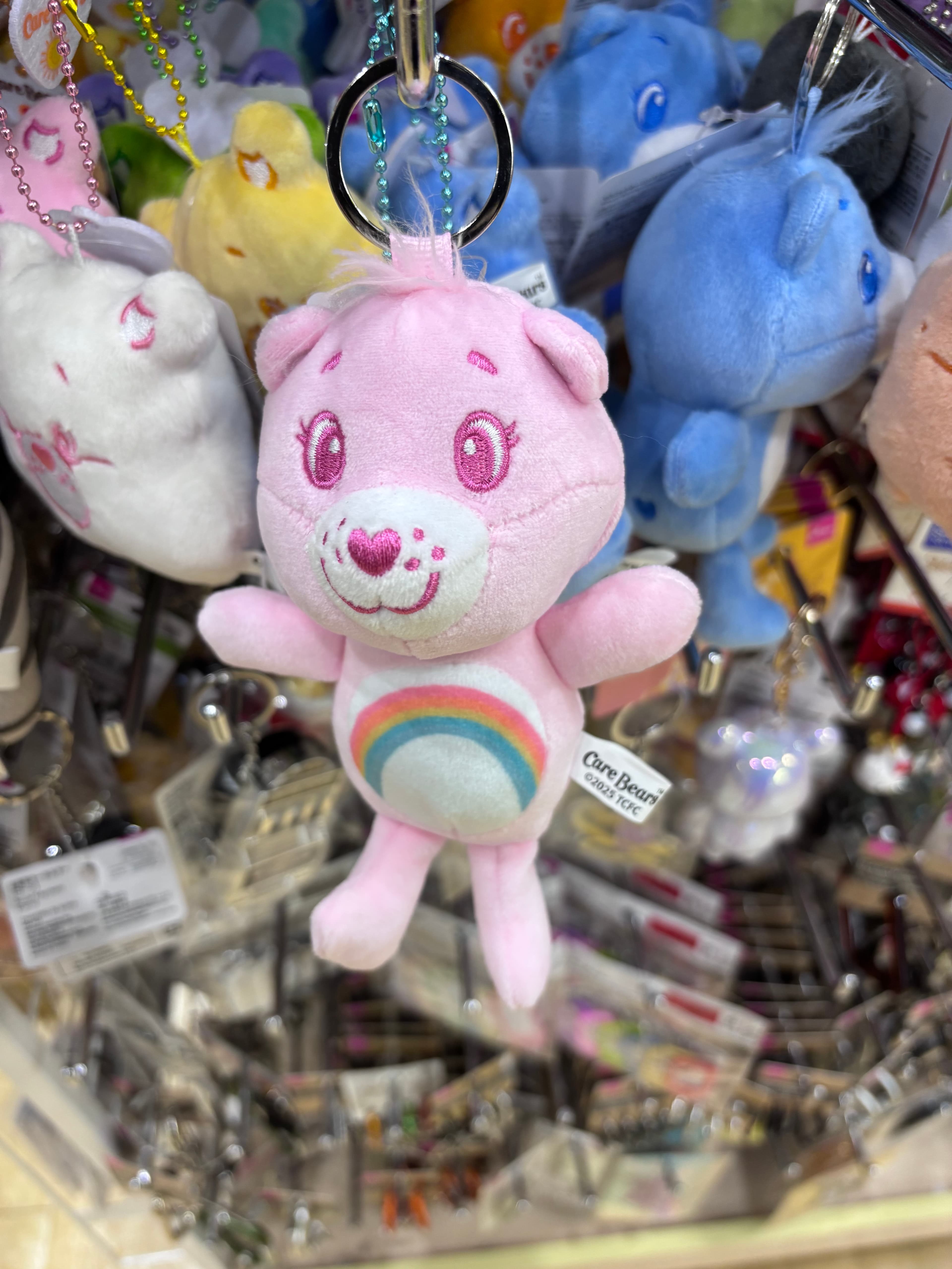 ダイソーケアベアぬいぐるみキーホルダー