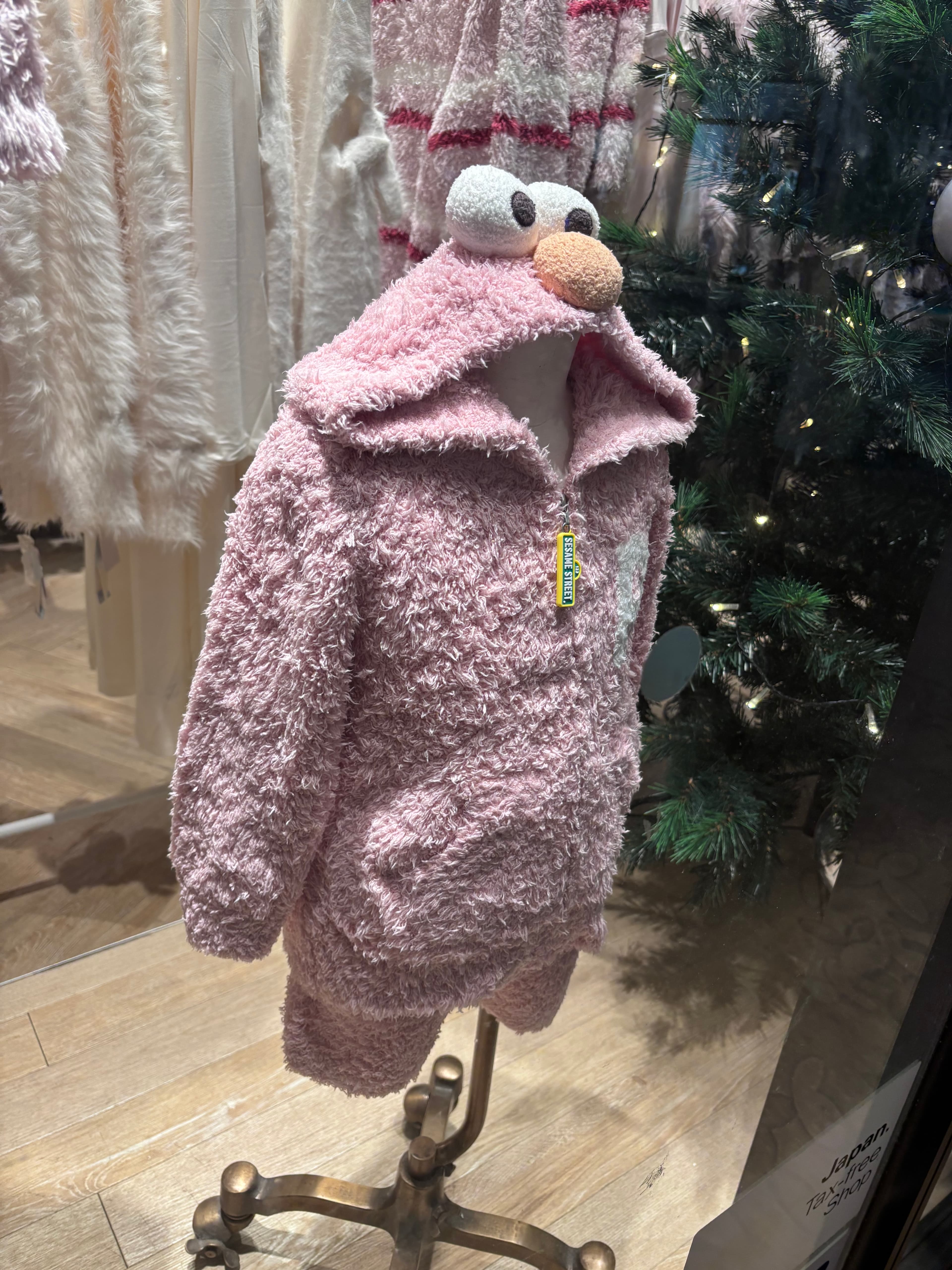 セサミストリート エルモ もこもこ着ぐるみロンパース ピンク